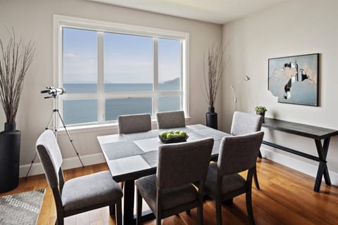 Enjoy Incredible views at the dinning room table