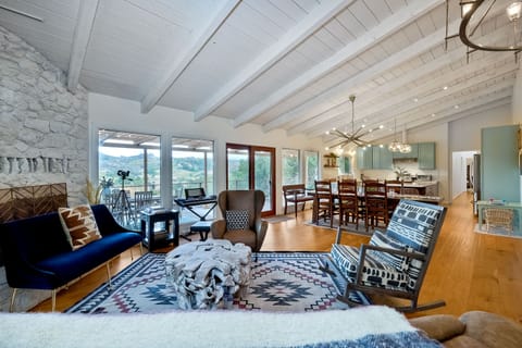 Relax in the siting area. Great for catching up with friends and family!