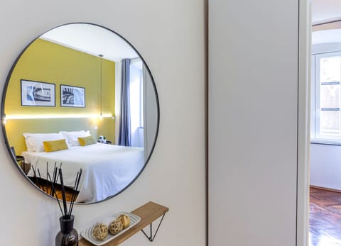 Comfort Room | Bathroom | Towels