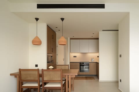 An aspect of the amazing kitchen and dining area