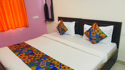 Deluxe Double Room | Desk, soundproofing, free WiFi, bed sheets