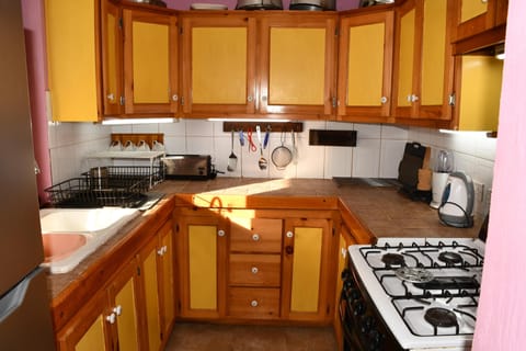 Apartment | Private kitchen | Fridge, oven, stovetop, electric kettle