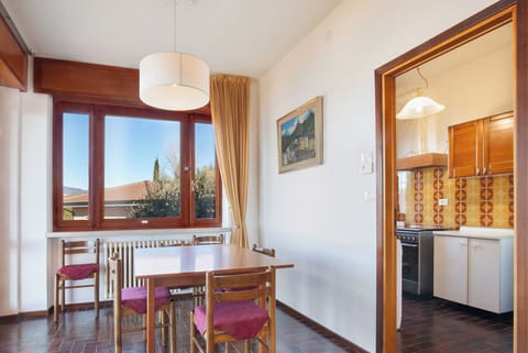 8e5b58c5-7d5e-406b-9f45-e18a047ea8e6