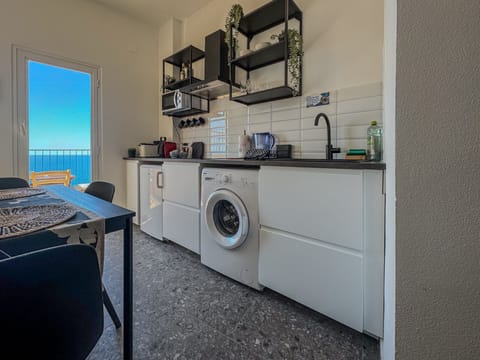 Exclusive Apartment | Private kitchen | Fridge, oven, stovetop, espresso maker