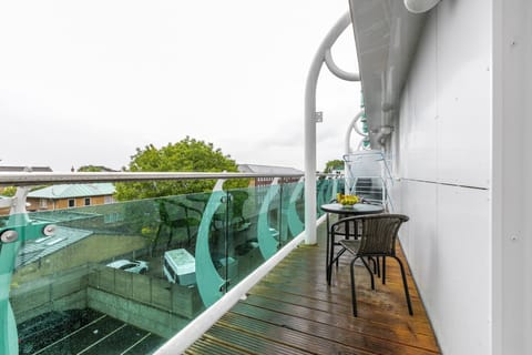 Apartment, 3 Bedrooms | Balcony