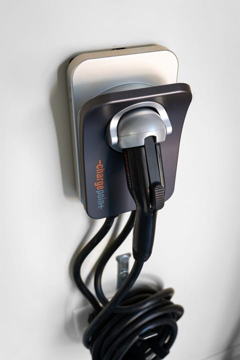 EV Charger compatible for all electric vehicles