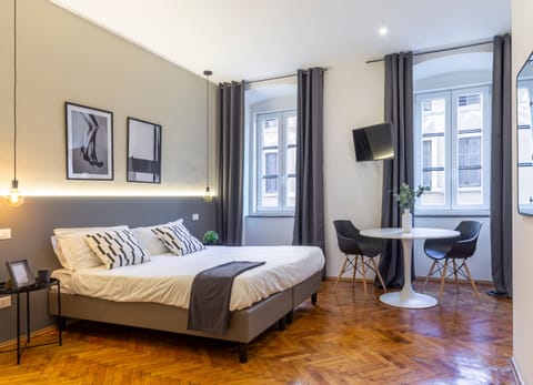 City Room | 1 bedroom, desk, laptop workspace, free WiFi