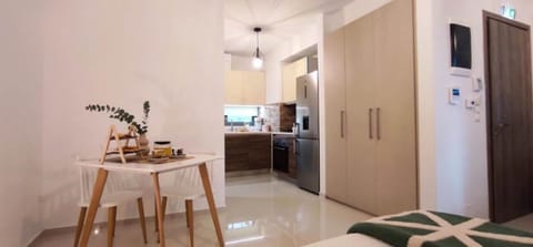 1 bedroom, hypo-allergenic bedding, pillowtop beds, in-room safe