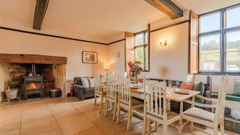 Dining Area, Canons Court Lodge, Bolthole Retreats