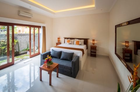 Family Villa | Egyptian cotton sheets, premium bedding, minibar, desk