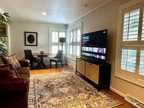 Luxury Condo, 2 Bedrooms, Hot Tub, Mountain View (West Pointe) | Living area | 65-inch TV with cable channels, Netflix, Hulu