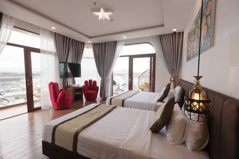 Panoramic Triple Room | Premium bedding, memory foam beds, free minibar items, in-room safe