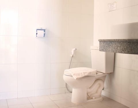 Standard Room, 1 Double Bed, Balcony, City View | Bathroom | Shower, hair dryer, bidet, towels