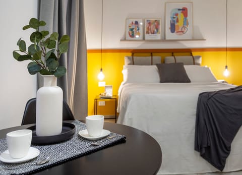 Classic Room | 1 bedroom, Egyptian cotton sheets, premium bedding, desk