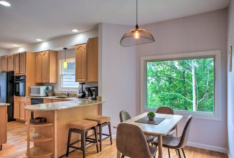 Breakfast Nook w/ Table for 4 and 2 Bar Stools