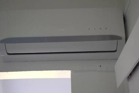 E54c9c3a 65e8 4151 ae7b 75cd5851cdb4