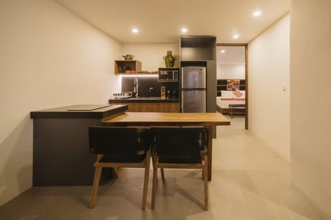 Premium Suite | Private kitchen