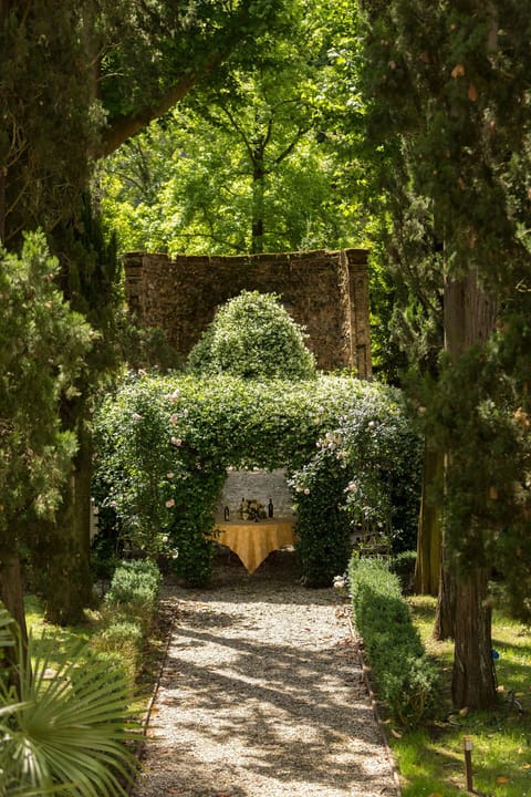 Activities, Amenities, Balcony / Terrace / Patio, Building Exterior, Pool, Spring, Summer