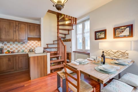 Kitchen and dining area