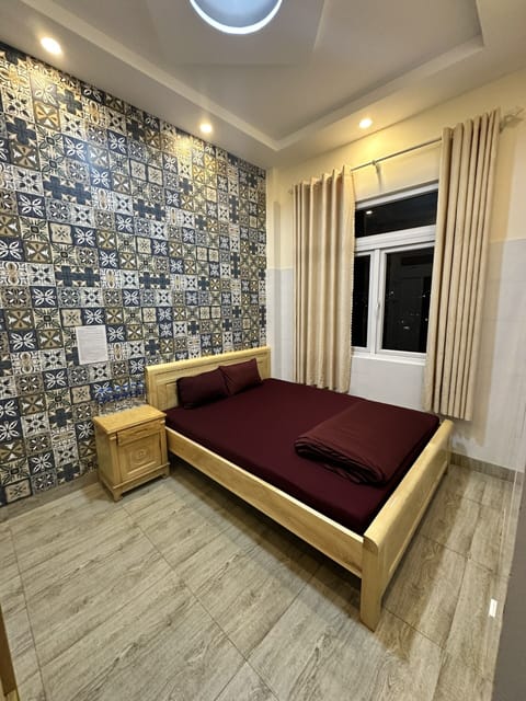 Comfort Double Room, 1 Queen Bed | Iron/ironing board, free WiFi