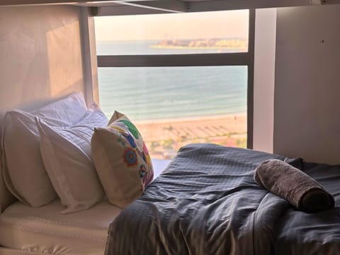 Egyptian cotton sheets, premium bedding, pillowtop beds, in-room safe