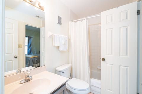Condo, Multiple Beds, Pool Access | Bathroom | Designer toiletries, towels, toilet paper