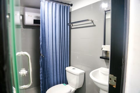 Double Room | Bathroom