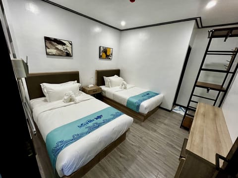 Twin Room | Free WiFi