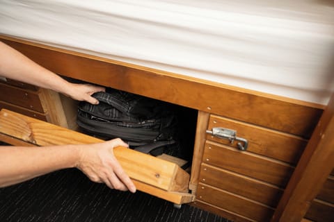 Hypo-allergenic bedding, Select Comfort beds, free WiFi, bed sheets