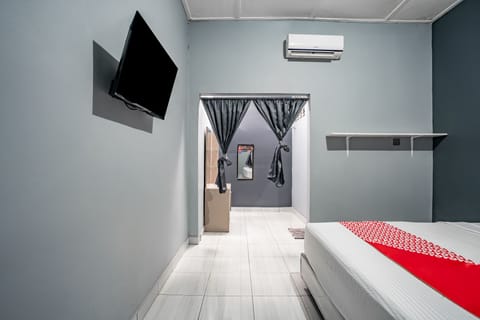 Deluxe Studio | Free WiFi, bed sheets