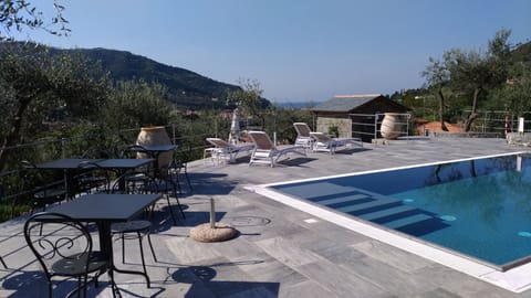 Seasonal outdoor pool, sun loungers