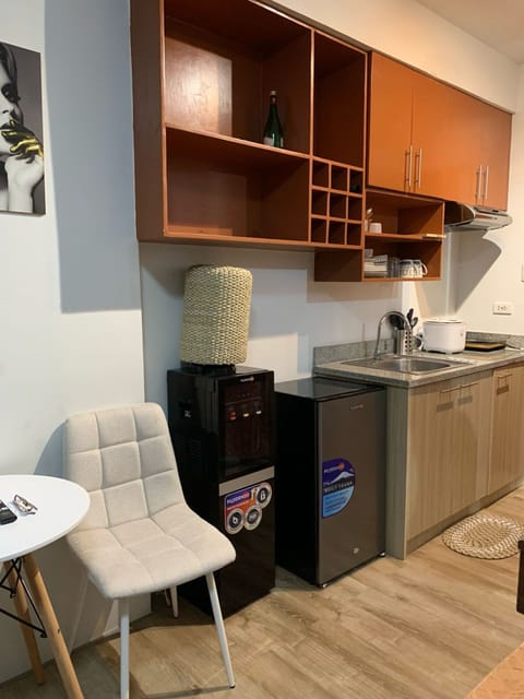 Comfort Condo, 1 Double Bed with Sofa bed, Non Smoking, City View | Private kitchen | Fridge, microwave, stovetop, electric kettle