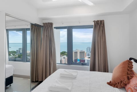 Panoramic Penthouse | Blackout drapes, iron/ironing board, free WiFi, bed sheets