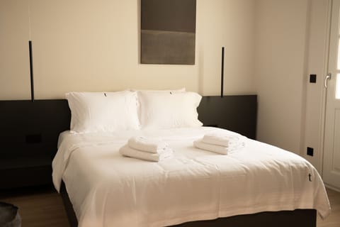 Premium bedding, down comforters, pillowtop beds, free WiFi