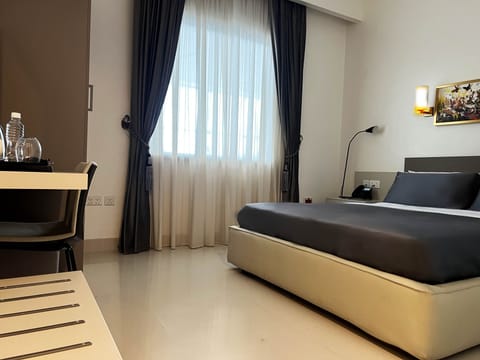 Standard Room | Living area