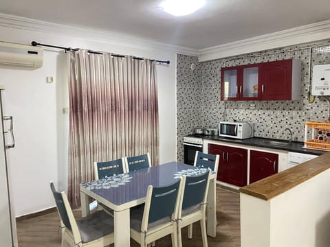 Standard Apartment | Private kitchen | Full-size fridge, oven, cookware/dishes/utensils