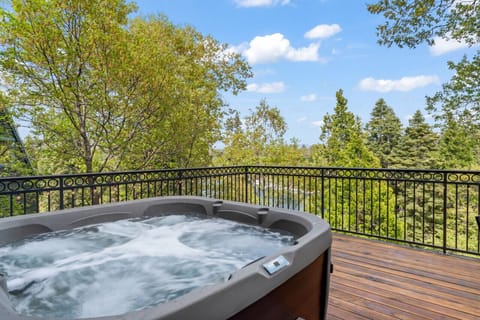 6 seat hot tub for those beautiful mountain nights!