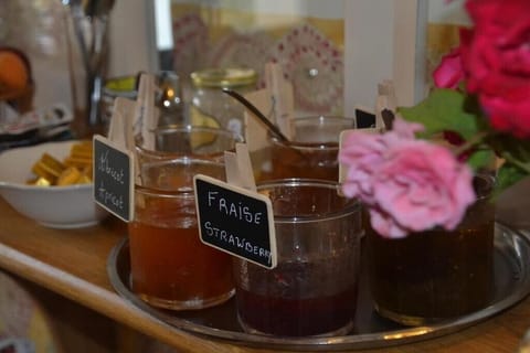 Daily buffet breakfast (EUR 13 per person)