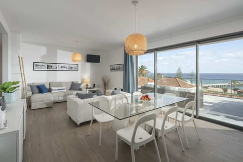 Basic House, Sea View | Living area | TV