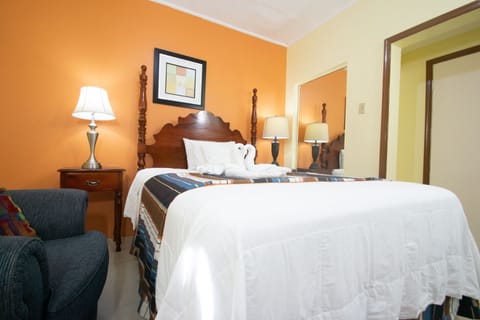 Business Double Room, Mountain View | Iron/ironing board, rollaway beds, free WiFi, bed sheets