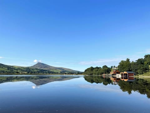 Surrounding area | Glanllyn Lodge, Llanuwchlyn, near Bala