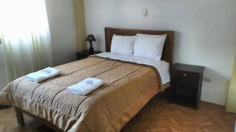 Business Single Room | Premium bedding, down comforters, individually furnished, desk