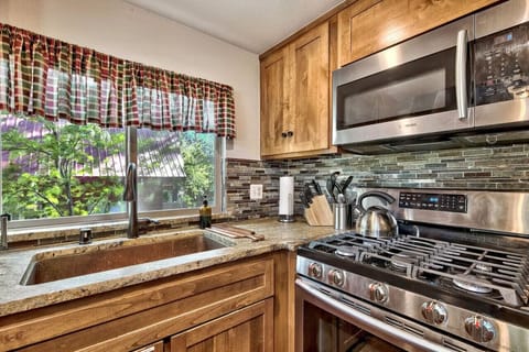 Nicely appointed kitchen on main / mid level