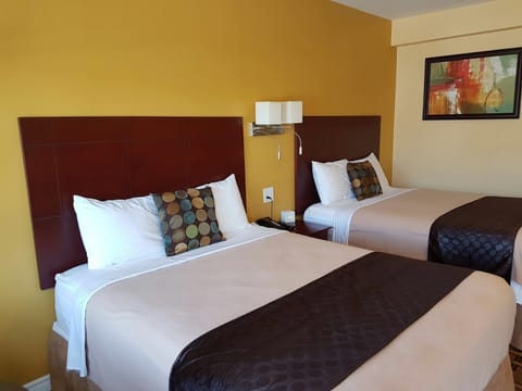 Standard Room, 2 Queen Beds | Desk, soundproofing, free WiFi, bed sheets