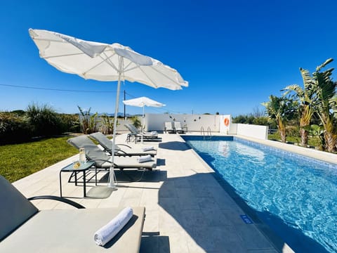 Villa, 4 Bedrooms, Private Pool, Garden View | Pool | Outdoor pool