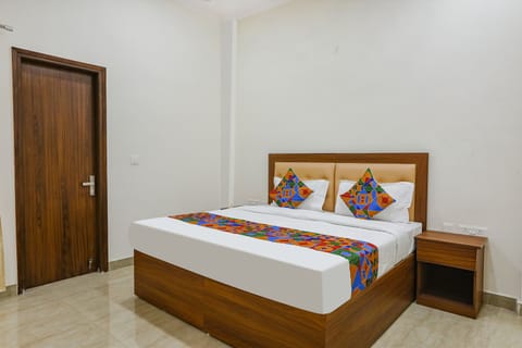 Deluxe Room | Egyptian cotton sheets, premium bedding, in-room safe, free WiFi