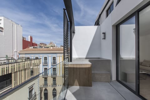 Luxury Apartment | Terrace/patio