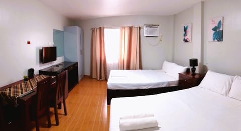 Family Quadruple Room | Free WiFi, bed sheets