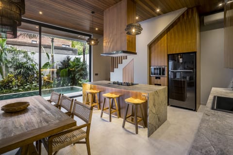 Deluxe Villa, 3 Bedrooms, Bathtub, Pool View | Private kitchen | Fridge, microwave, oven, stovetop