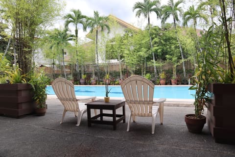 Executive Room, Poolside | Terrace/patio